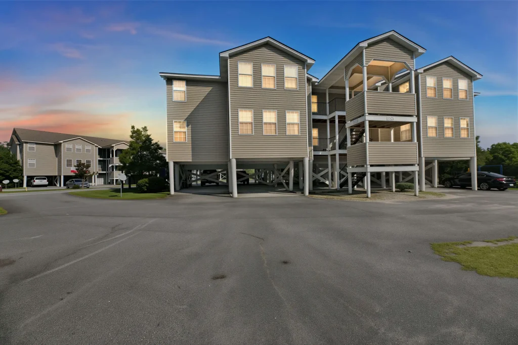 king george apartments savannah ga exterior sunset