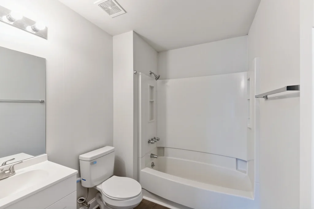 savannah 6 arden s place apartments bathroom